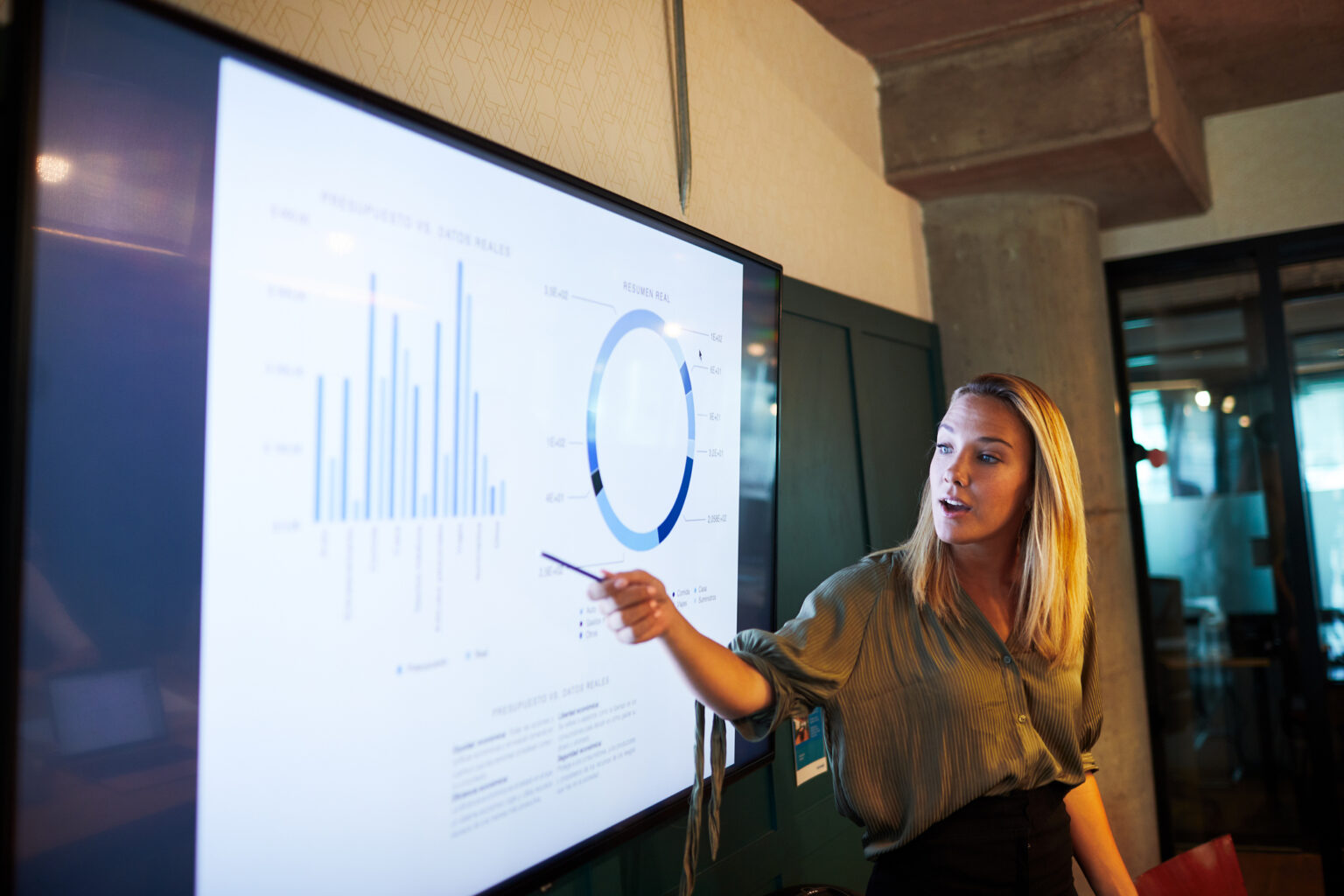 Presentation design guide: tips examples and templates Prezi Blog Presentation design guide: tips examples and templates Prezi Blog